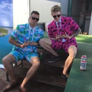 Meet your Posher, Robert